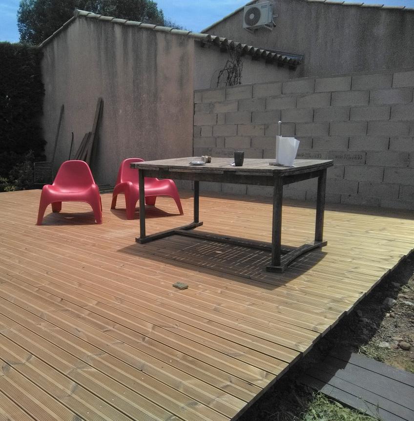 Terrasse en bois terminée